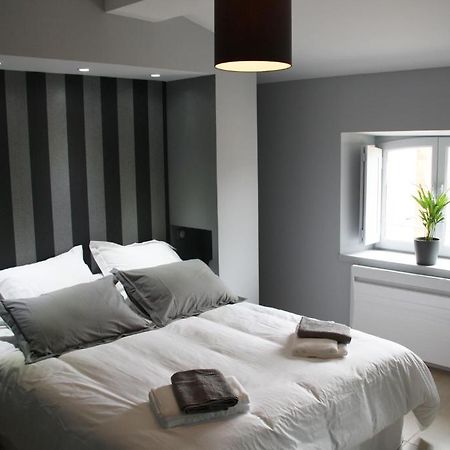 Appartement Le Saint Paul - Les Balcons De La Cite Carcassonne Ruang foto