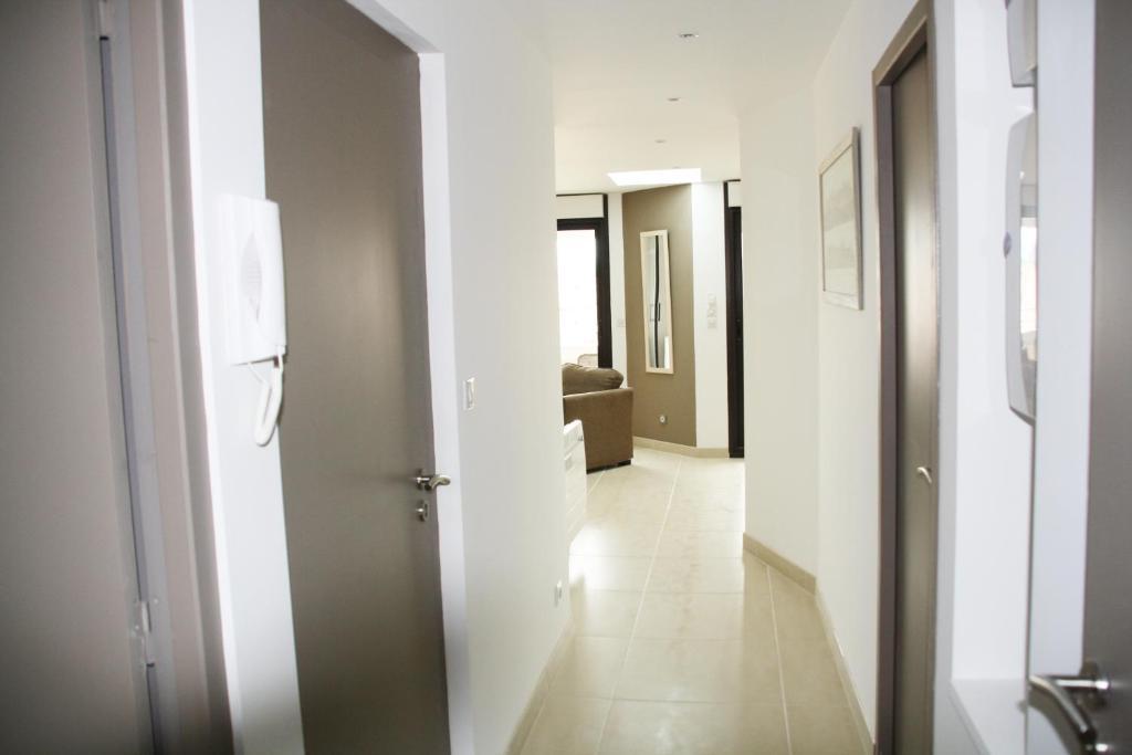 Appartement Le Saint Paul - Les Balcons De La Cite Carcassonne Ruang foto